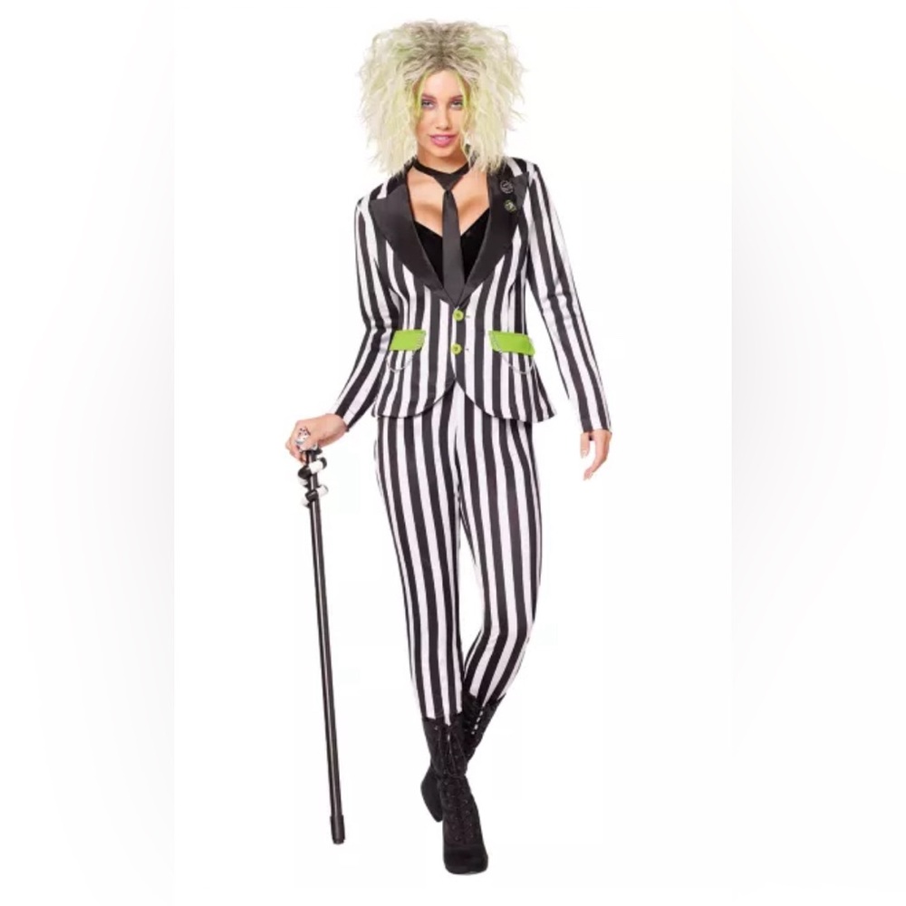 Spirit Halloween Women’s Beetlejuice Costume